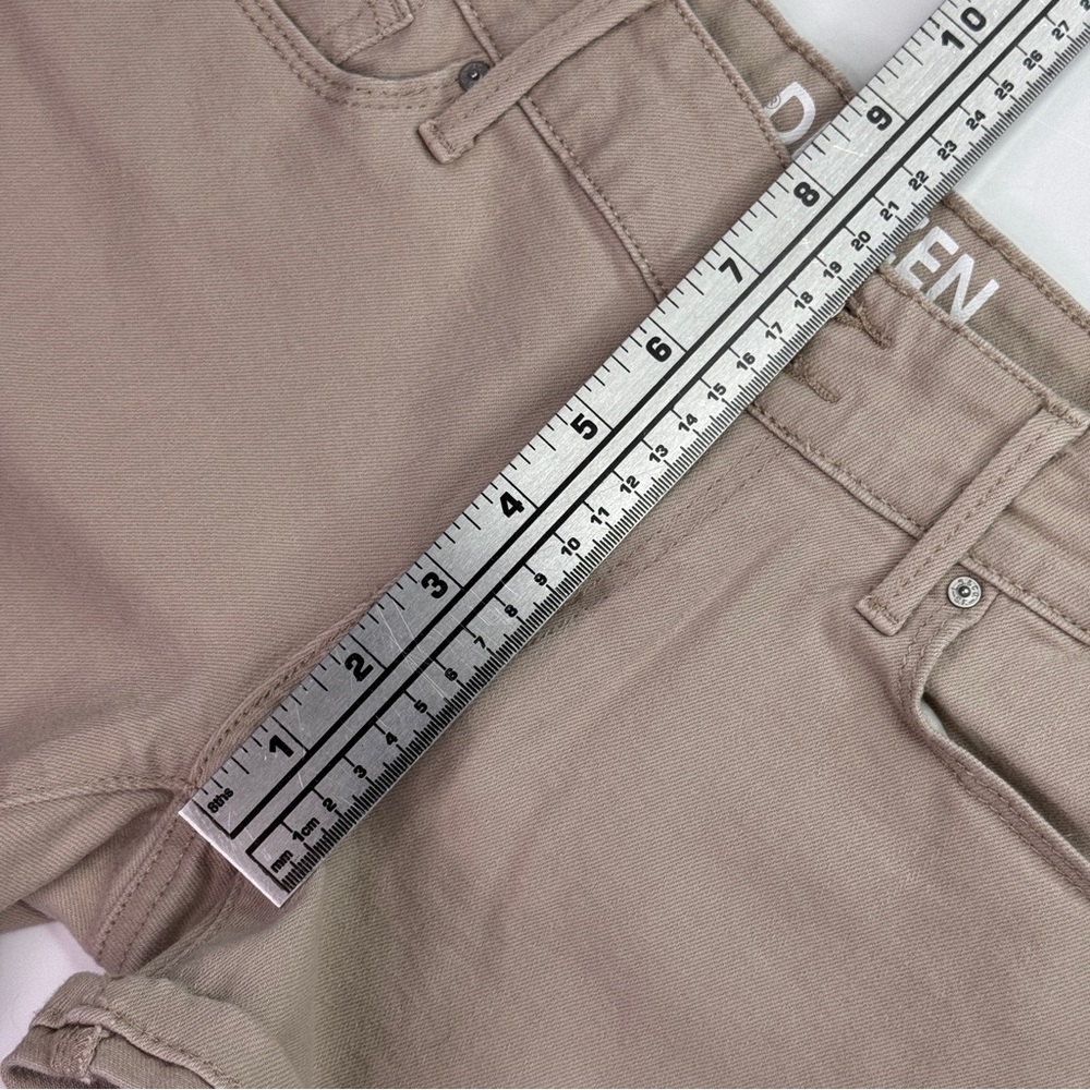 Denizen from Levi's Women's Tan Stretch Jean Shorts Size 2 - Picture 8 of 10